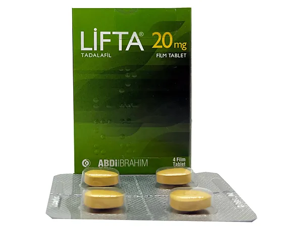 Abdi İbrahim Lifta 20 mg film tablet kutusu önünde dört adet tadalafil tablet